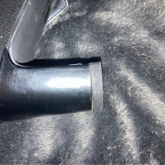Black Womens boots size 7 M Stuart Weitzman perfect for dress, 2 inch heel - Picture 13 of 13